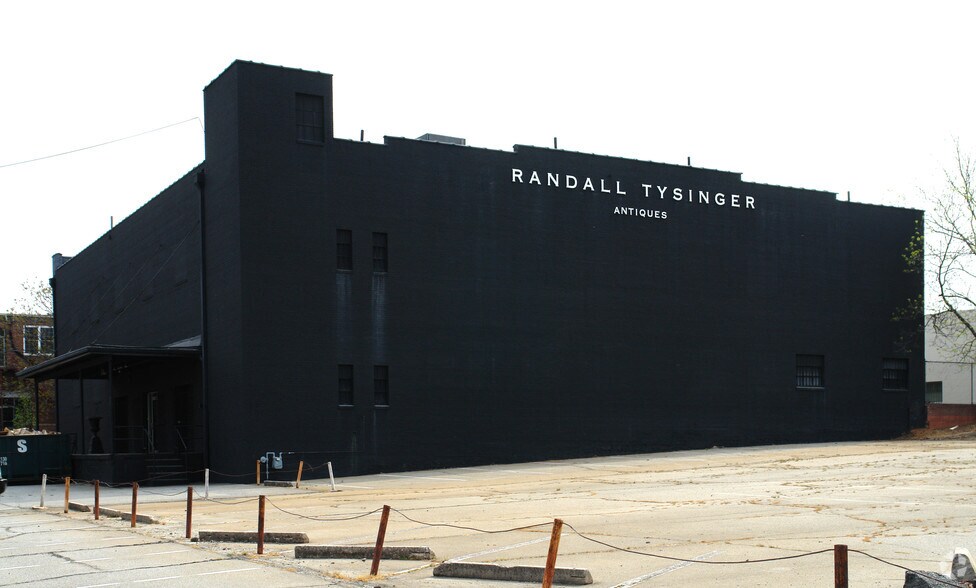 Primary Photo Of 208 N Elm St, High Point Showroom For Sale