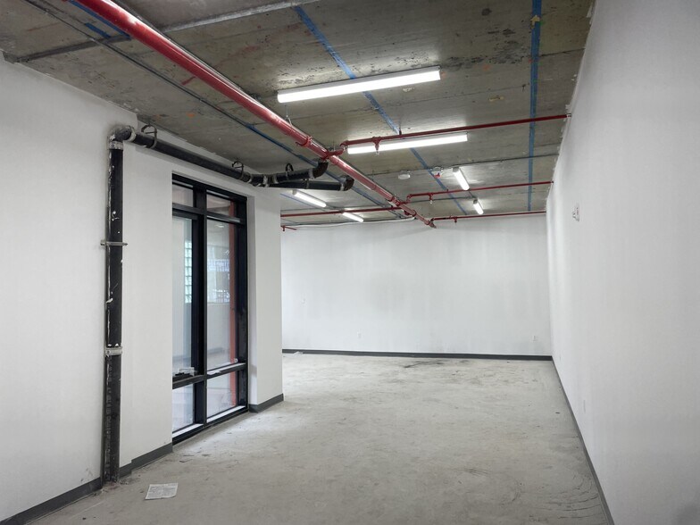 More Photos Of 150-15 Barclay Ave, Flushing Apartments For Sale