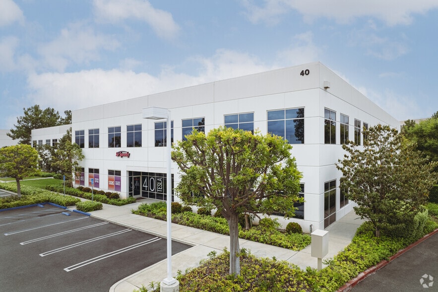 Primary Photo Of 40 Tesla, Irvine Manufacturing For Lease