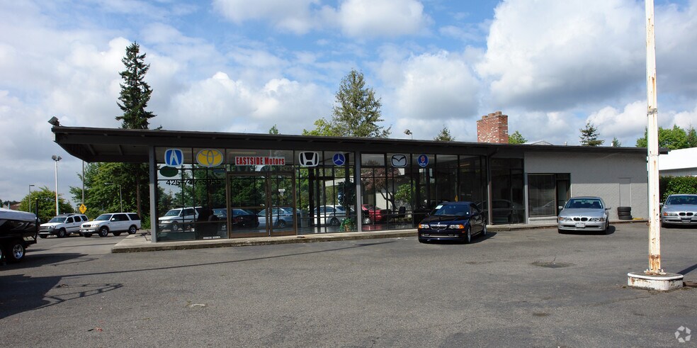 Primary Photo Of 15212 20th St, Redmond Auto Dealership For Sale