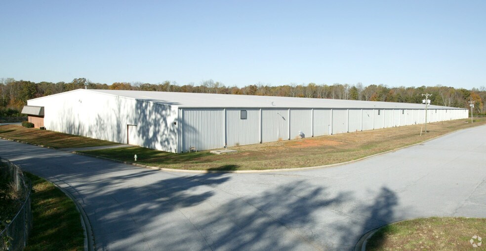 More Photos Of 6410 Augusta Rd, Greenville Distribution For Lease