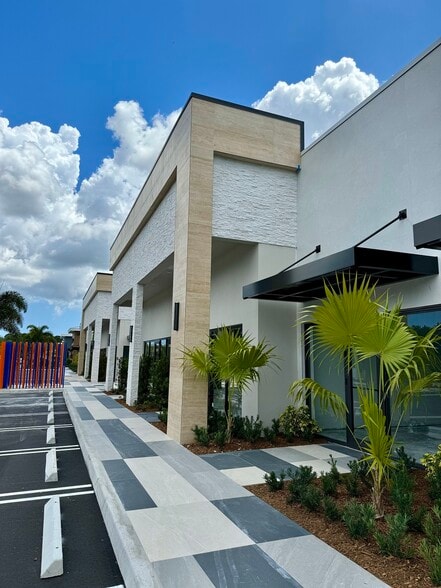 More Photos Of 1250 SW Gatlin Blvd, Port Saint Lucie Unknown For Lease