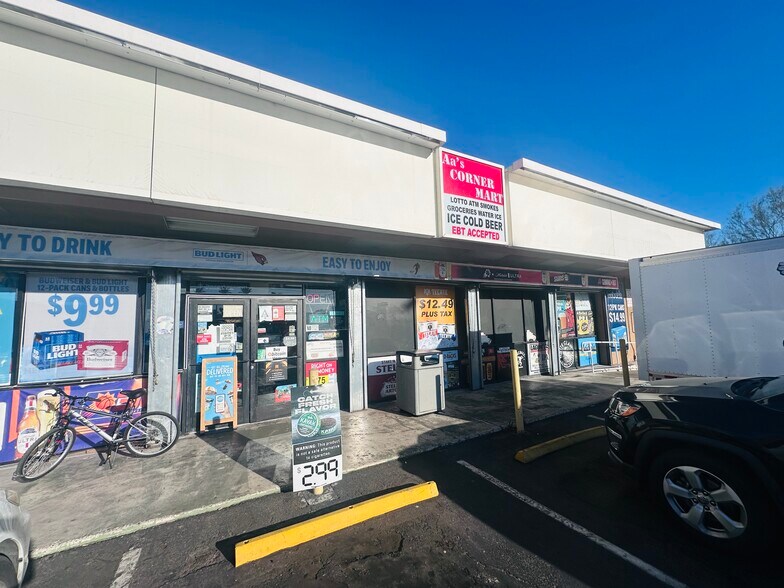 More Photos Of 4601 N 12th St, Phoenix Convenience Store For Sale