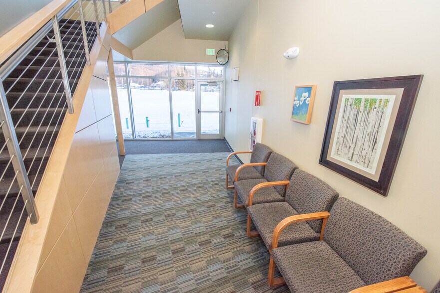 More Photos Of 17101 Snowmobile Ln, Eagle River Healthcare For Sale