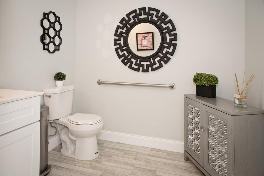 More Photos Of 85 SW 5th Ave, Delray Beach Office For Lease