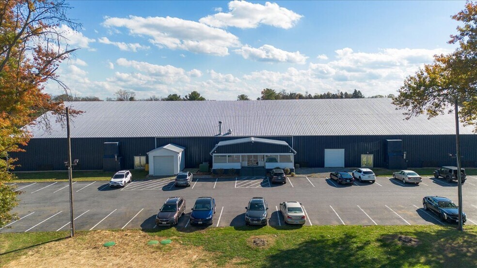 More Photos Of 5216 Renn Rd, Frederick Flex For Sale