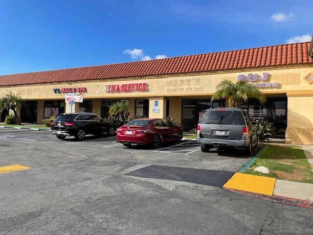 More Photos Of 15625-15655 Hawthorne Blvd, Lawndale Unknown For Lease