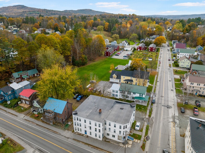 More Photos Of 4 Elm St, Lancaster Apartments For Sale