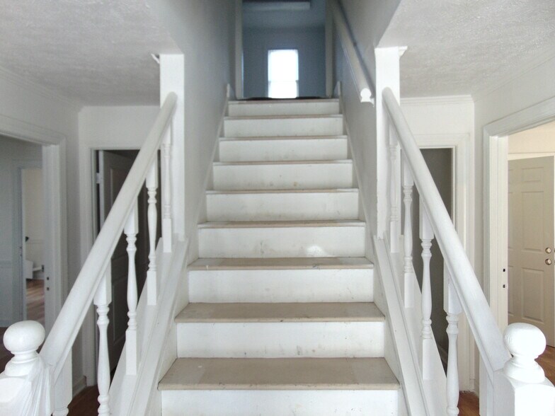 More Photos Of 2897 Mountain Industrial Blvd, Tucker Medical For Sale