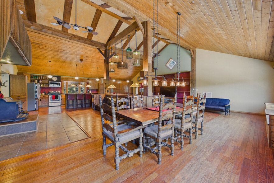 More Photos Of 949 Highway 82, Mountain Park Storefront Retail Residential For Sale
