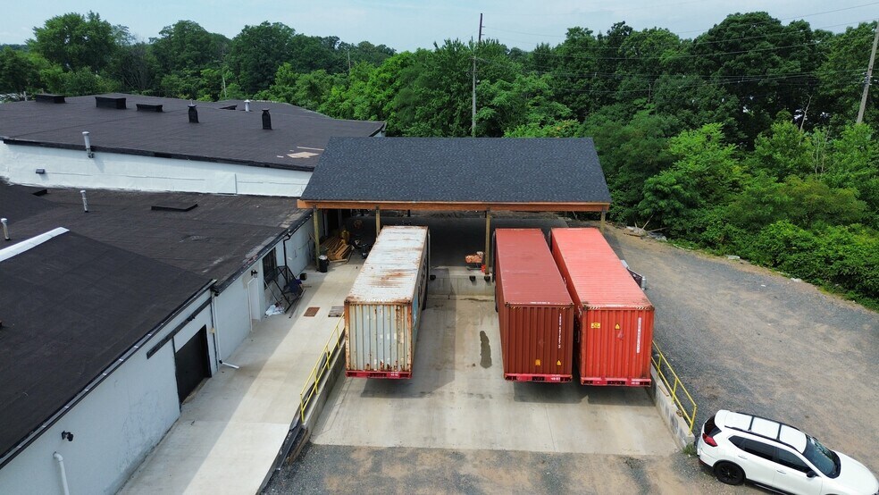 More Photos Of 3 Cass St, Keyport Warehouse For Lease