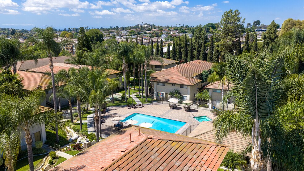 More Photos Of 861 S Glencliff St, La Habra Apartments For Sale
