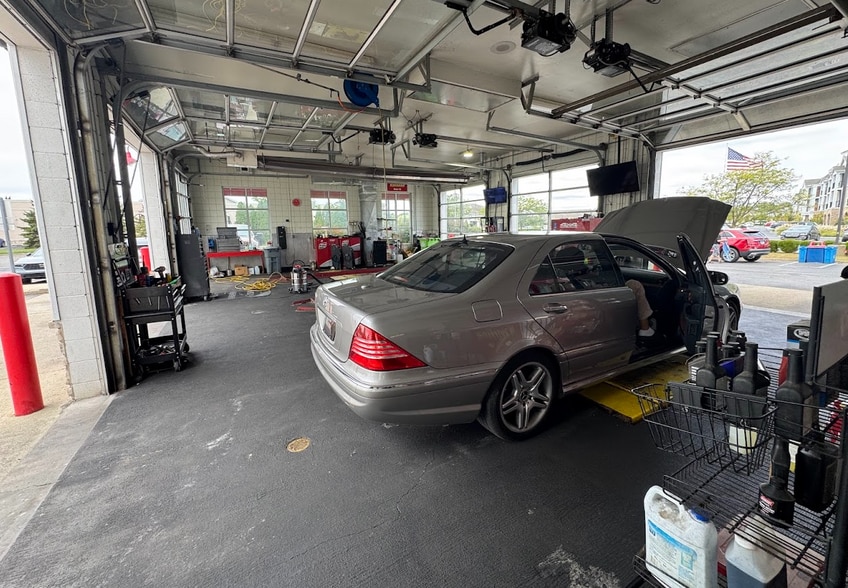 More Photos Of 8888 Moreland St, Powell Carwash For Sale