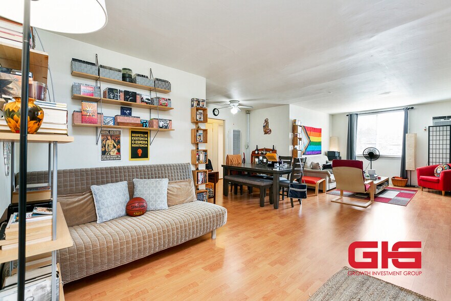 More Photos Of 4121 Marmion Way, Los Angeles Apartments For Sale