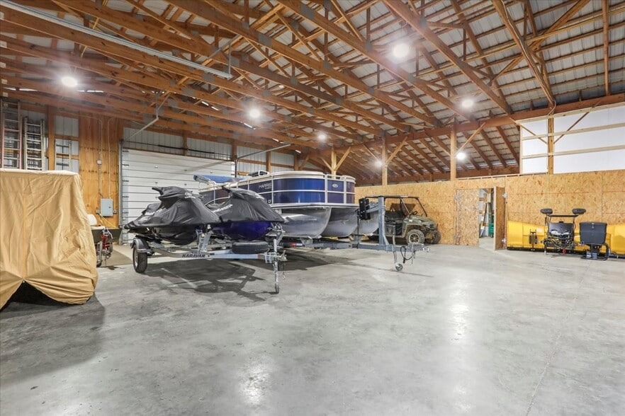 More Photos Of 87 W Lee St, Hagerstown Office For Sale