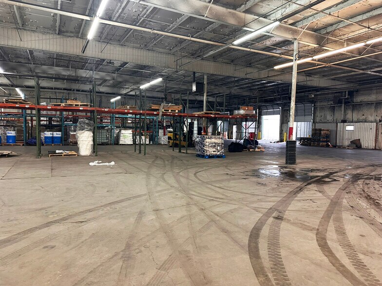 More Photos Of 6420 S Air Depot Blvd, Oklahoma City Manufacturing For Sale