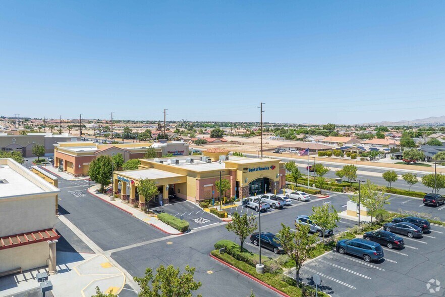 More Photos Of 19095 Bear Valley Rd, Apple Valley Bank For Sale