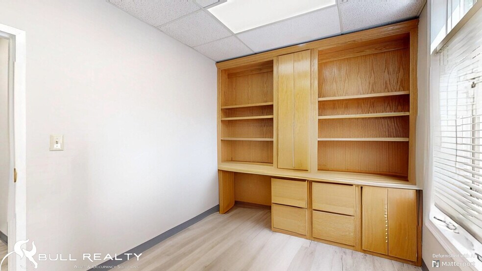 More Photos Of 2680 Lawrenceville Hwy, Decatur Medical For Lease