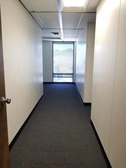More Photos Of 4176 S Plaza Trl, Virginia Beach Office For Lease