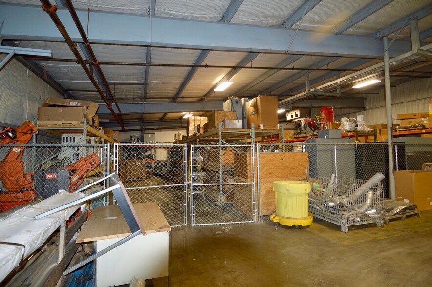 More Photos Of 1300 S Bolton St, Jacksonville Warehouse For Sale