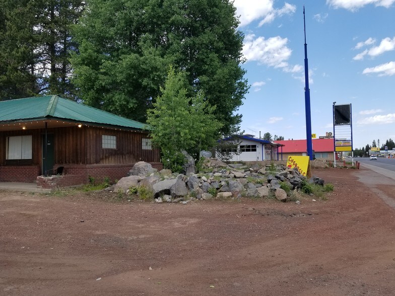 More Photos Of 109256 Highway 97 N, Chemult Hotel For Sale