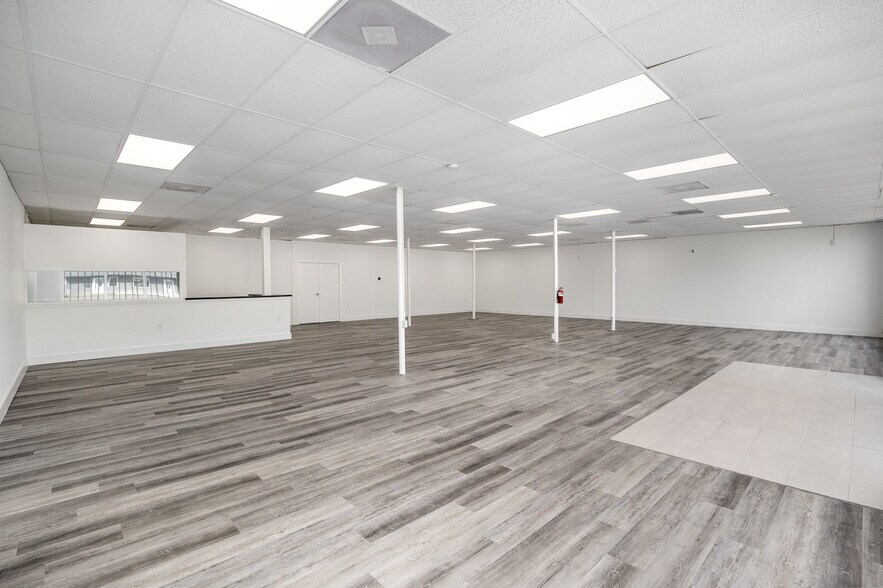 More Photos Of 1911 E Ozark Ave, Gastonia Freestanding For Sale