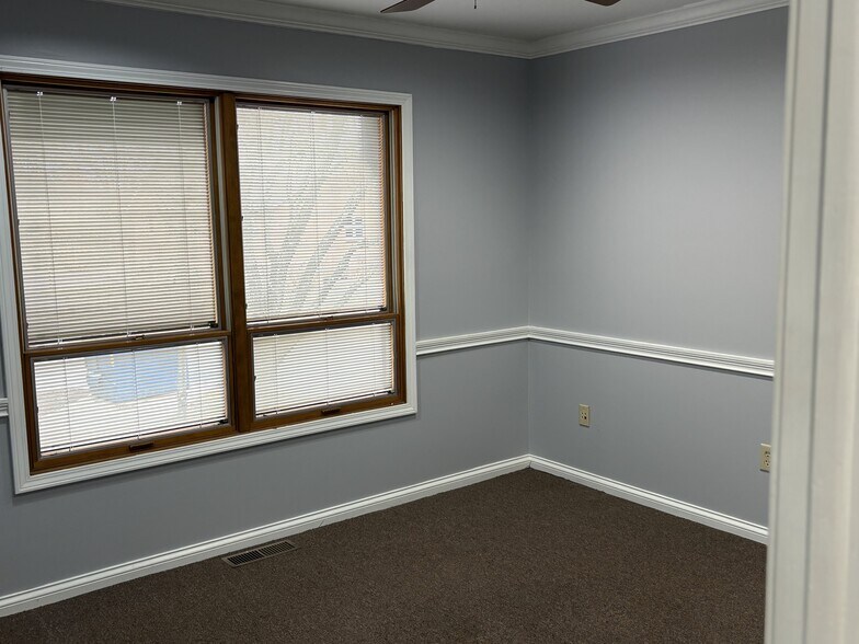 More Photos Of 1251 Nilles Rd, Fairfield Medical For Sale