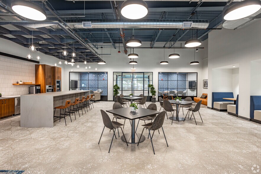 More Photos Of 77 Rowe St, Newton Coworking Space