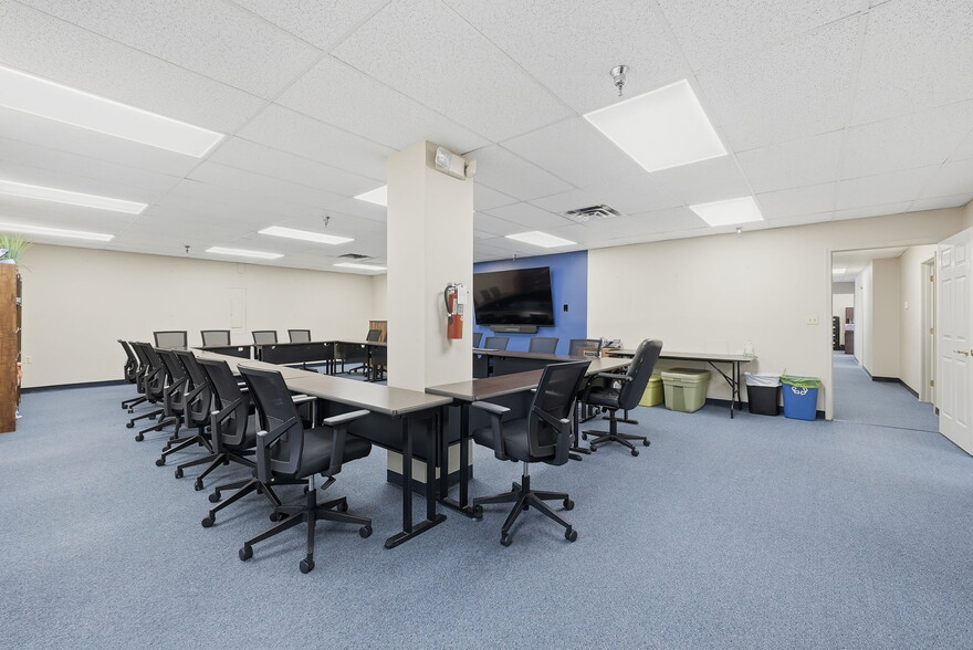 More Photos Of 1 Wormans Mill Ct, Frederick Warehouse For Sale