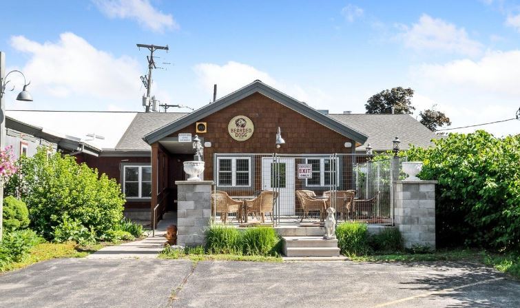 More Photos Of , Gaylord Unknown For Sale