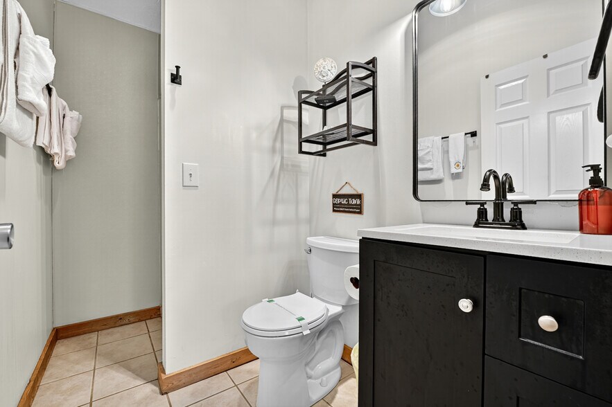 More Photos Of 77 Alpine Way, Blairsville Hotel For Sale