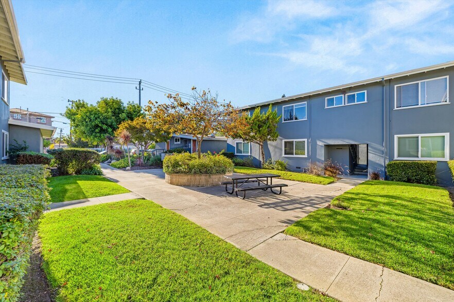 More Photos Of 204 N Chorro St, San Luis Obispo Multifamily For Sale