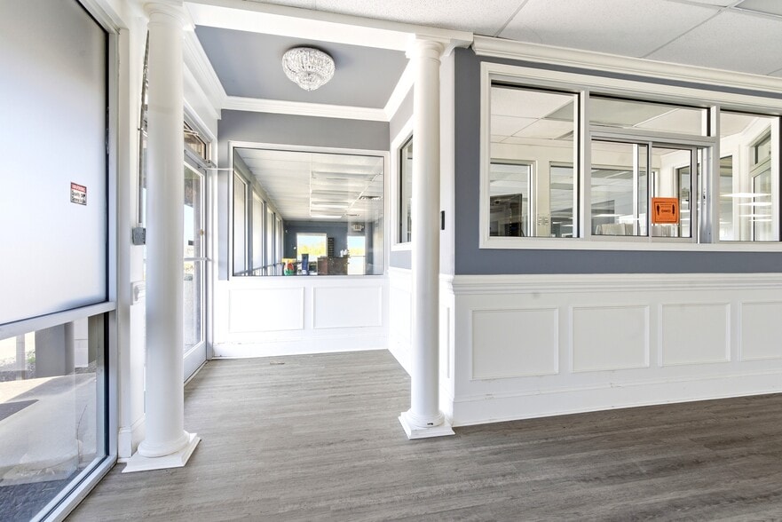 More Photos Of 789 Tennessee St, Bolivar Specialty For Sale