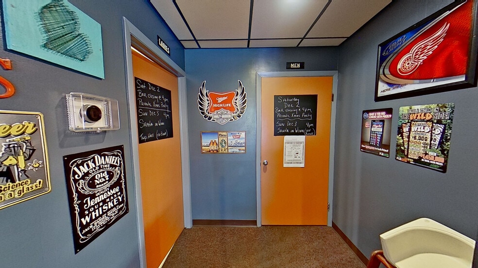 More Photos Of 2803 W Blanchard Rd, Winn Restaurant For Sale