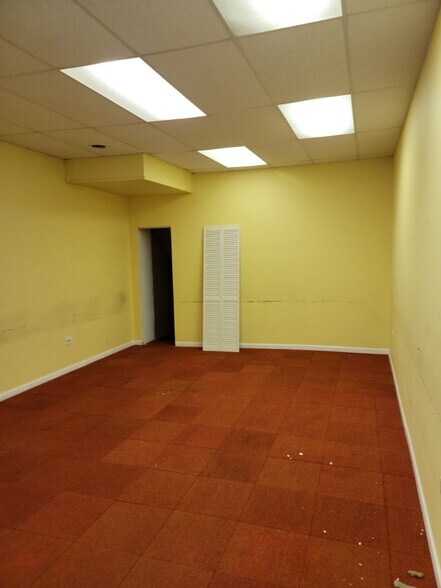 More Photos Of 3265 W Armitage Ave, Chicago Office Residential For Sale