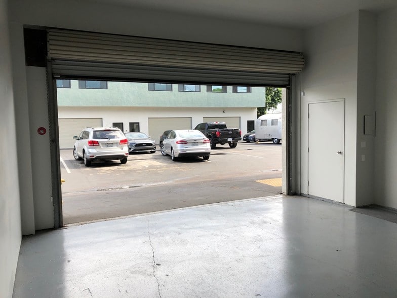 More Photos Of 1908 Pomona Ave, Costa Mesa Unknown For Lease