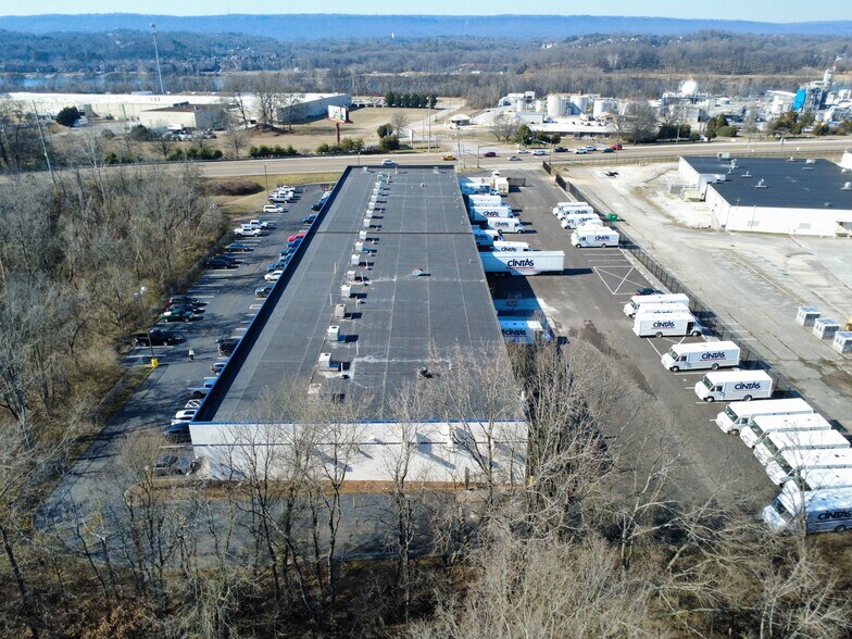 More Photos Of 3720 Amnicola Hwy, Chattanooga Manufacturing For Sale