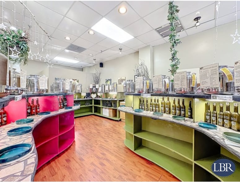 More Photos Of 912 E New Haven Ave, Melbourne Storefront For Sale