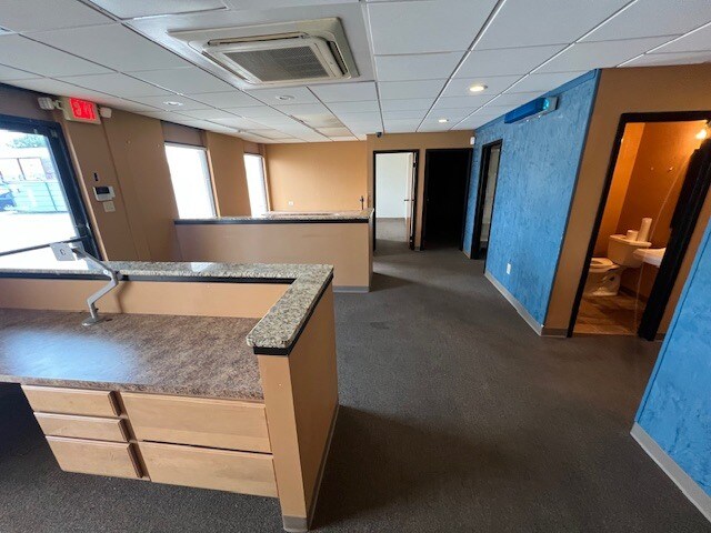 More Photos Of 3095 Stonebrook Cir, Memphis Flex For Lease