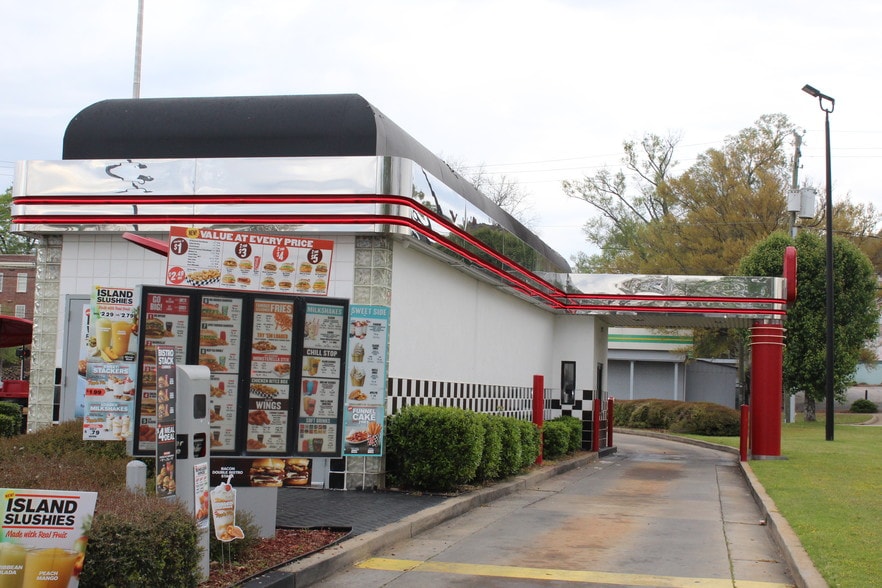 More Photos Of 211 Vernon St, Lagrange Fast Food For Sale