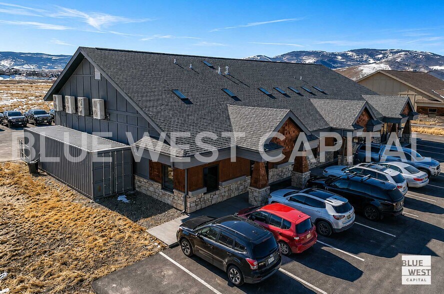 More Photos Of 21 Ten Mile Dr, Granby Mixed Retail For Sale