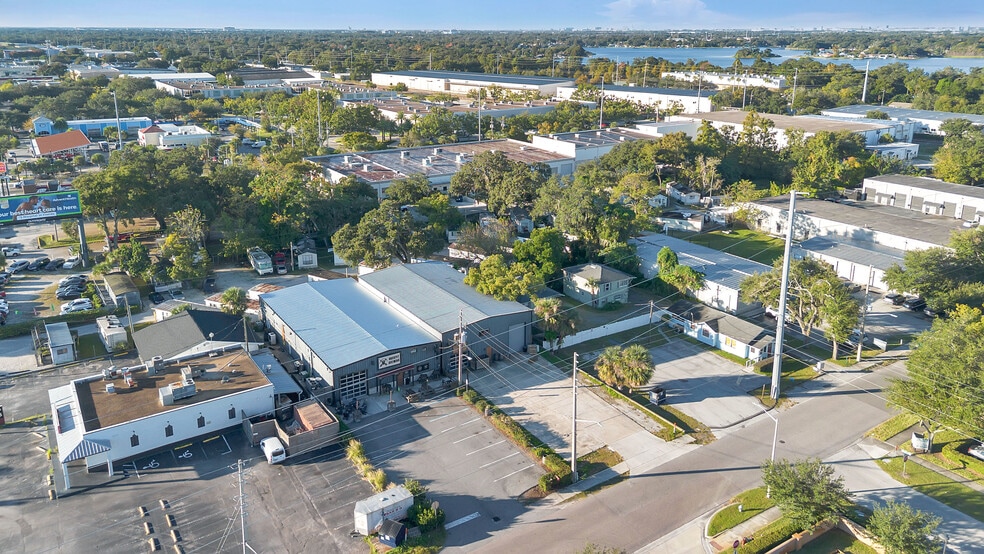 More Photos Of 10-14 W Illiana St, Orlando Warehouse For Sale