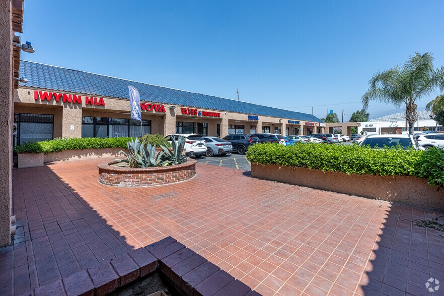 More Photos Of 10990 Lower Azusa Rd, El Monte Storefront Retail Office For Sale