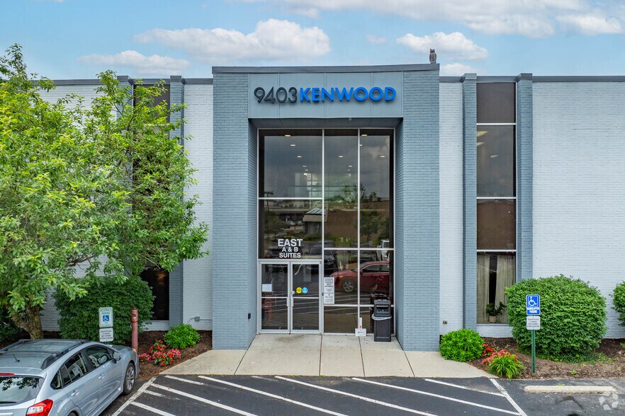 More Photos Of 9403 Kenwood Rd, Blue Ash Medical For Lease