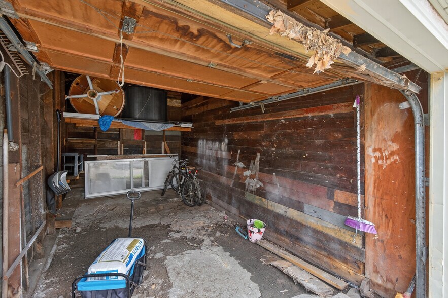 More Photos Of 446 Madison St NE, Minneapolis Multifamily For Sale