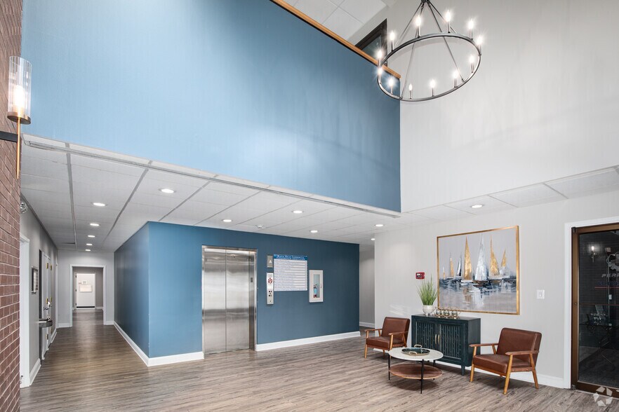 More Photos Of 22738 Maple Rd, Lexington Park Office For Sale