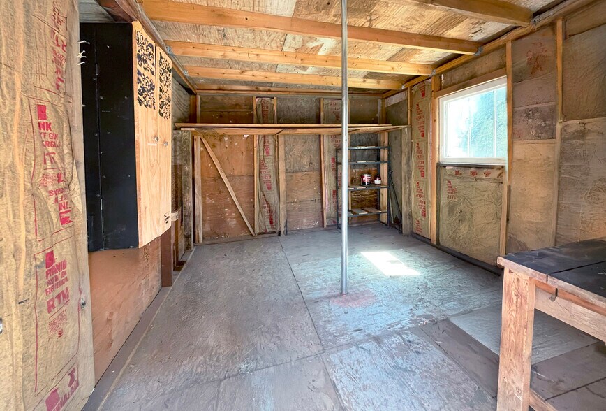 More Photos Of 3253 Middlefield Rd, Menlo Park Storefront For Sale