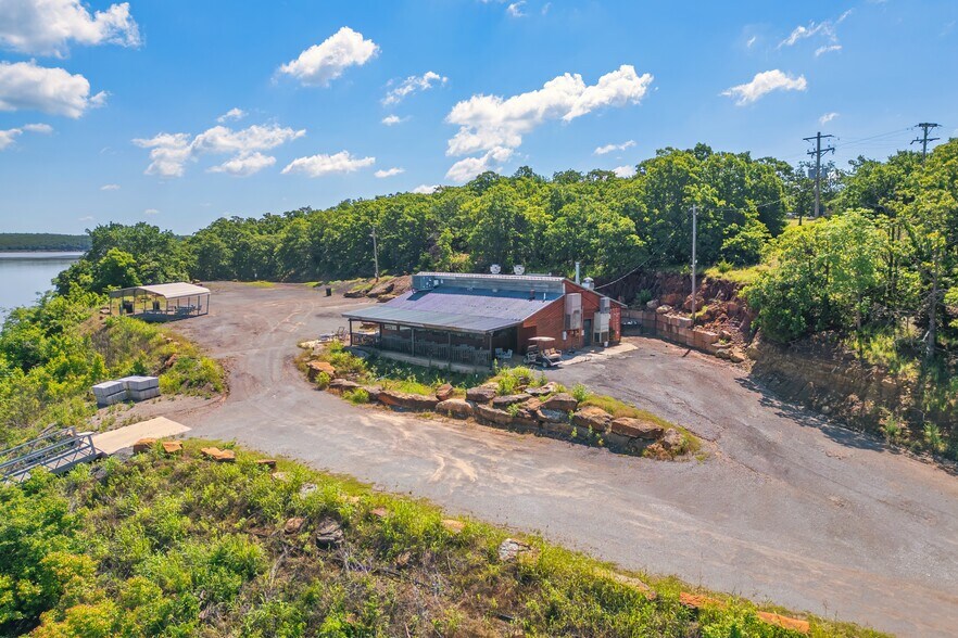 More Photos Of 3501 Westport Marina Rd, Cleveland Marina For Sale