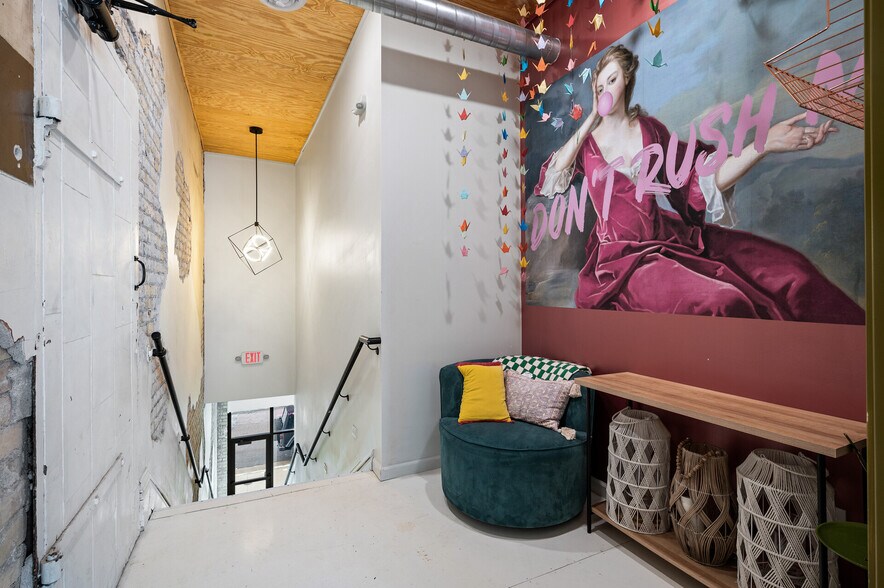 More Photos Of 102 State St N, Waseca Office For Lease