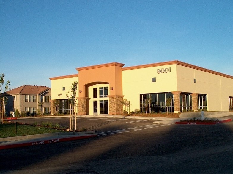 More Photos Of 9001 Foothills Blvd, Roseville Flex For Lease